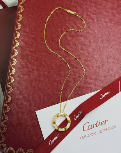 Cartier ♥️
CARTIER LOVE  NECKLACE FULL STONES 💎💎
Gold , Silver & Rosegold
🆕🎉🥳🎊🆕
↗️ *# Super Master Quality ®️*
*105 dhs🪙🌨️* with *Normal* Box
*150 dhs🪙🌨️* with *Orignal* Box

Zain106
♥️♥️♥️