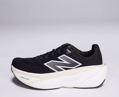 New Balance Fresh Foam X 1080 v14 ‘Black/White’🤍⬛️
36-45 AVAILABLE 🤩
210 dhs🗽

Zain242
♥️♥️♥️