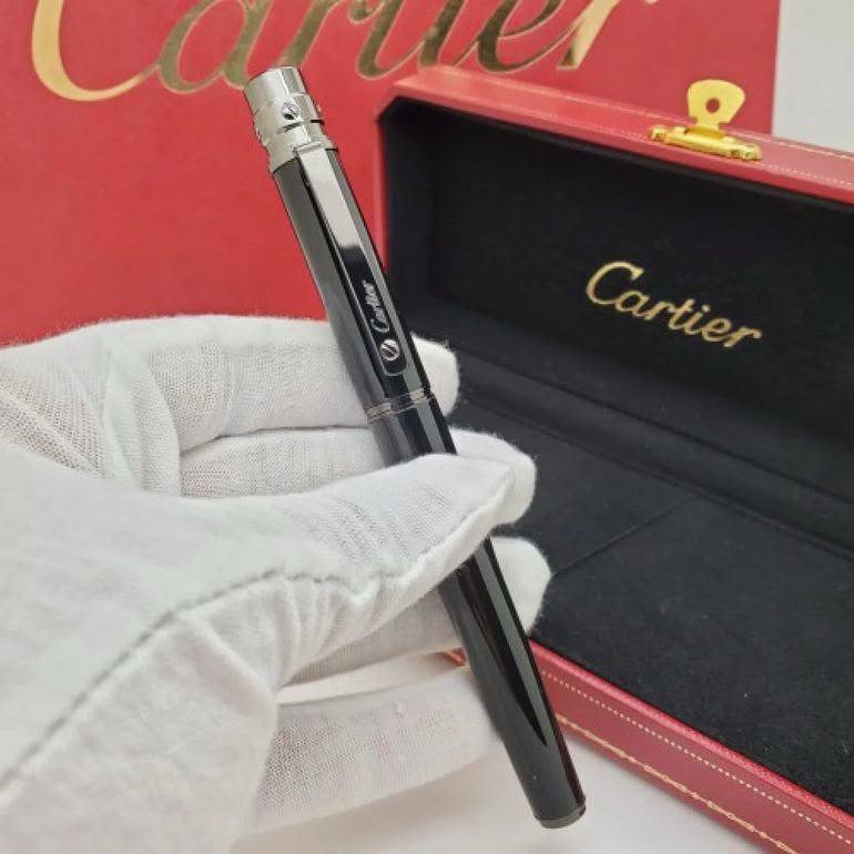Pen

Price 1p 

90 dhs🇦🇪🇦🇪🇦🇪
Zain182
♥️♥️♥️