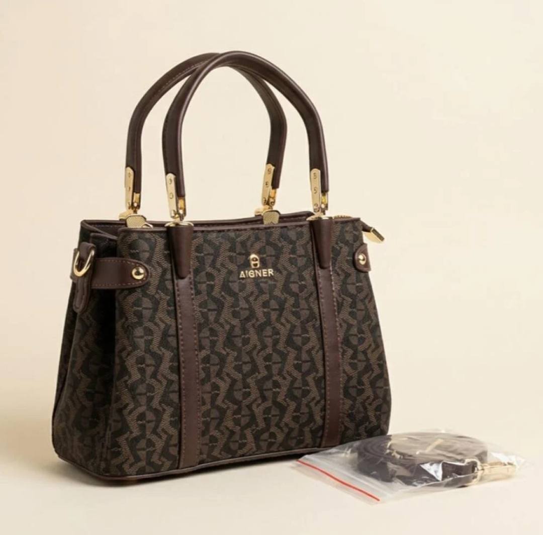 Aigner 
110 dhs✅

Zain299
♥️♥️♥️