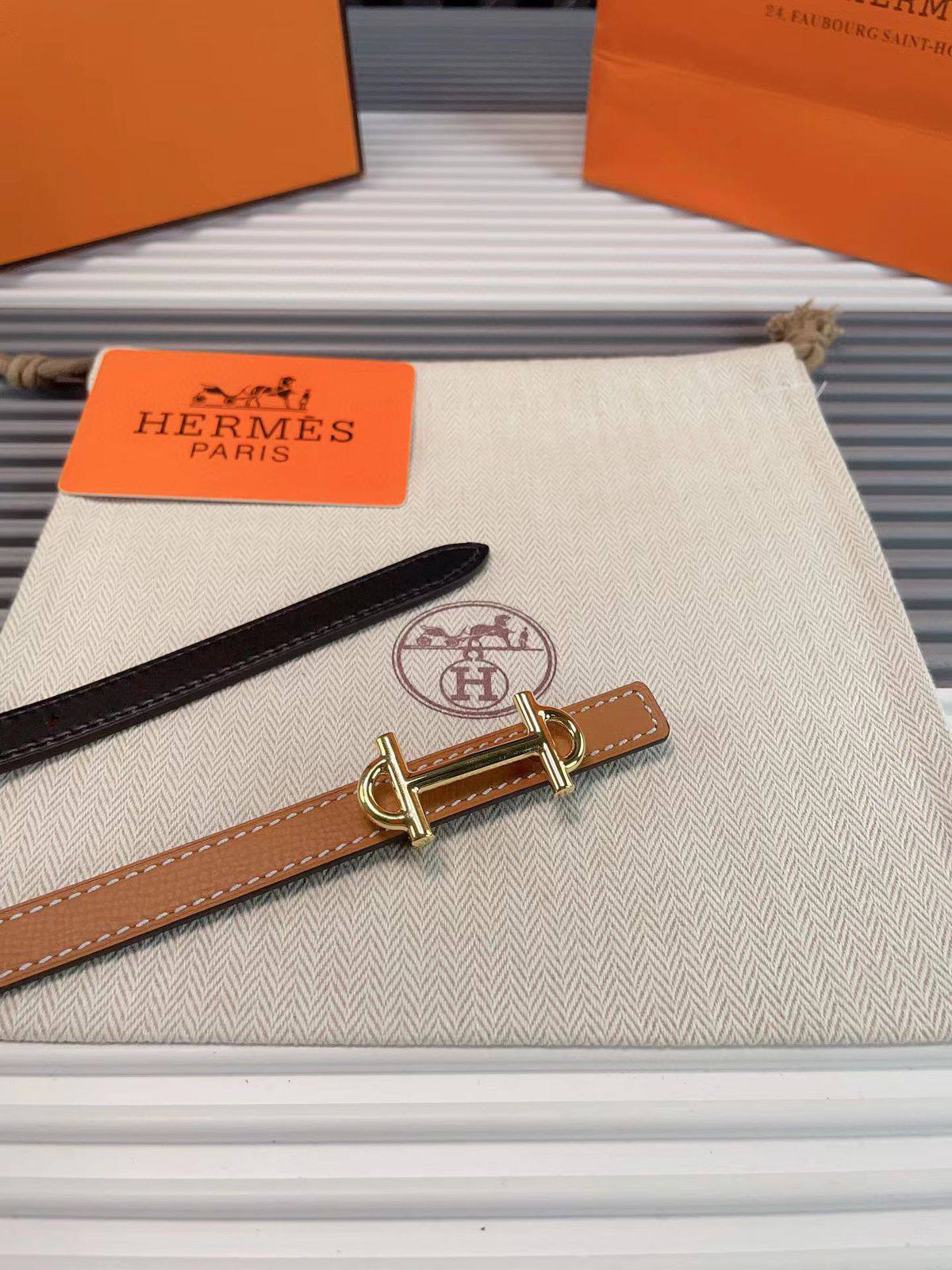 Hermes

available again

280 dhs🇦🇪🇦🇪

Zain164
♥️♥️♥️