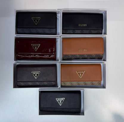 Bags
85 dhs✅
with box
size 19×3×10cm

Zain42
♥️♥️♥️