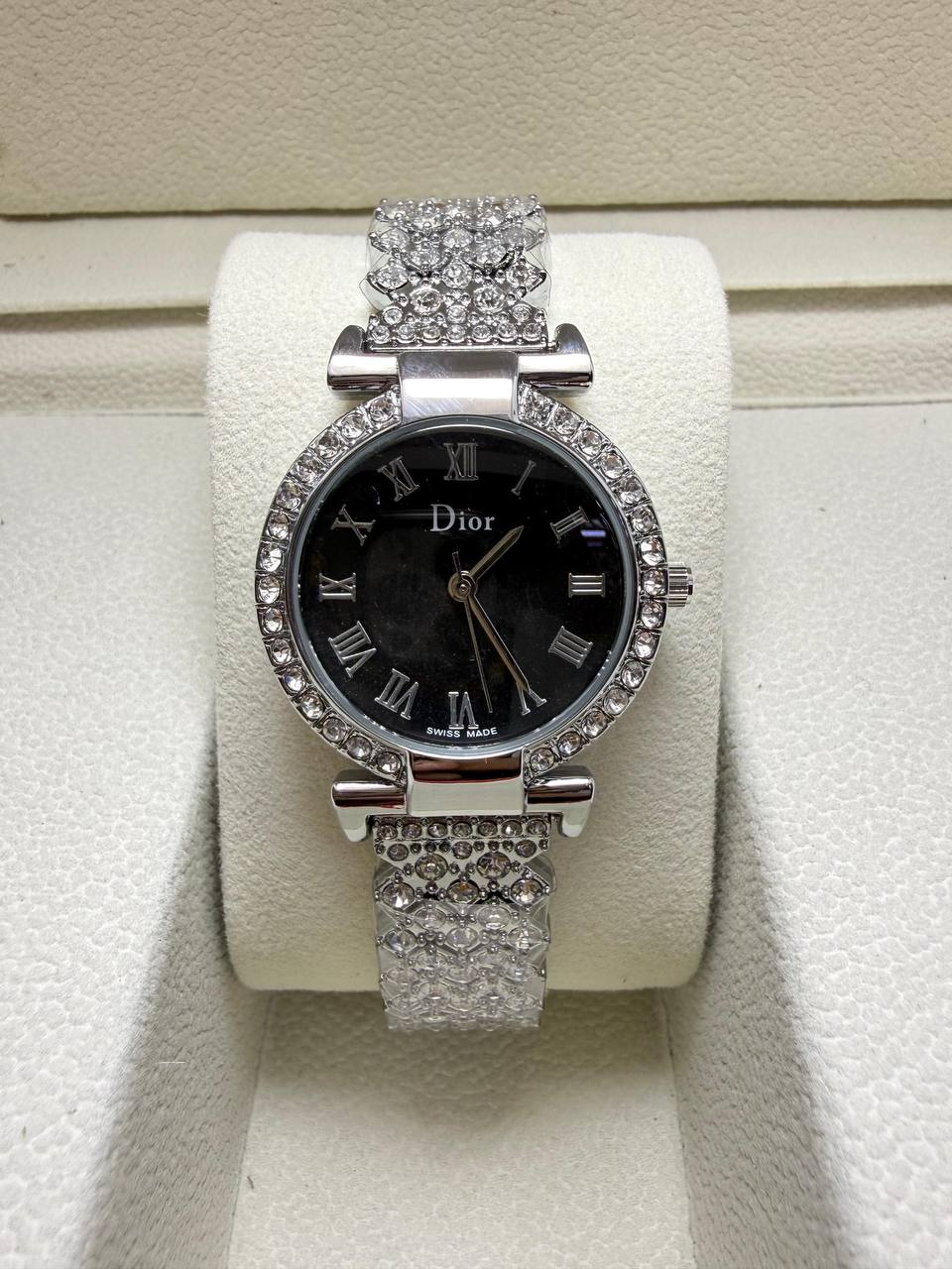 Dior Ladies
55 dhs🌺

Zain29
♥️♥️♥️
