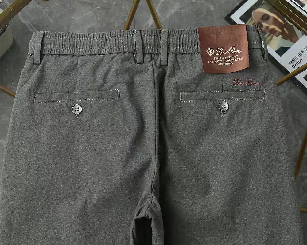 LORO PIANA
Men’s Pant
Master Quality 
32/34/36/38/40
380 dhs💓

Zain276
♥️♥️♥️