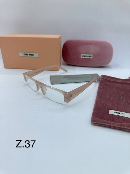 MIU MIU 
Sunglasses 💥
Copy 1️⃣ 
good quality 💯
With original boxes  🗃️ 
60 dhs✅

Zain216
♥️♥️♥️