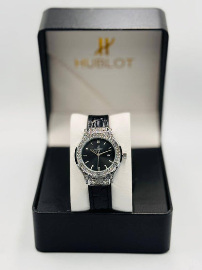 Hublot ladies
*New Arrival*🔥
70 dhs🪙🌨️

Zain08
♥️♥️♥️