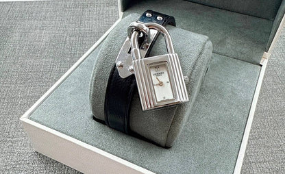 Hermes 
75 dhs🇦🇪🇦🇪 

Zain45
♥️♥️♥️