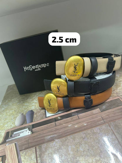Leather belt

with box 
🎁🎁🎁

60 dhs✅

Zain190
♥️♥️♥️
