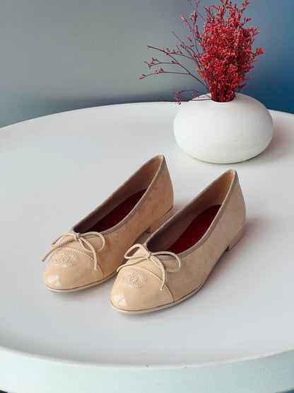 CHANEL
Size 36-41
_Super master high quality_🪡
450 dhs✅

Zain176
♥️♥️♥️