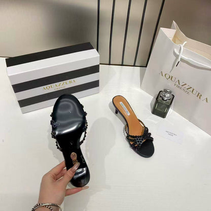 AQUAZZURA 
115 dhs🇦🇪🇦🇪

Zain40
♥️♥️♥️