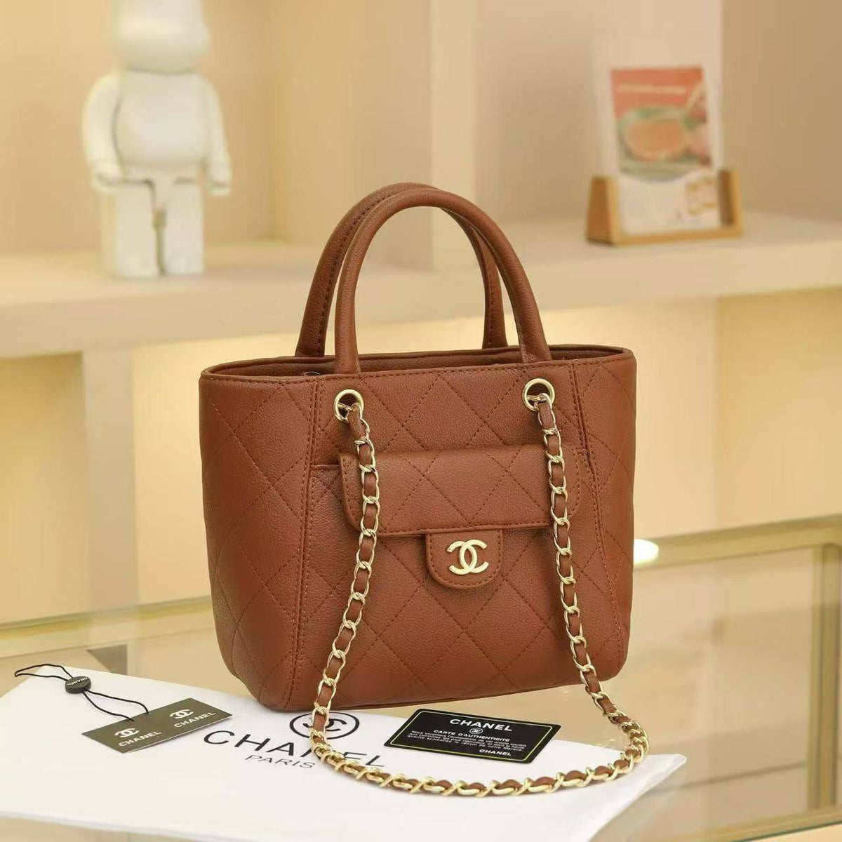 Chanel

100 dhs🇦🇪🇦🇪

Size25cm

Zain219
♥️♥️♥️
