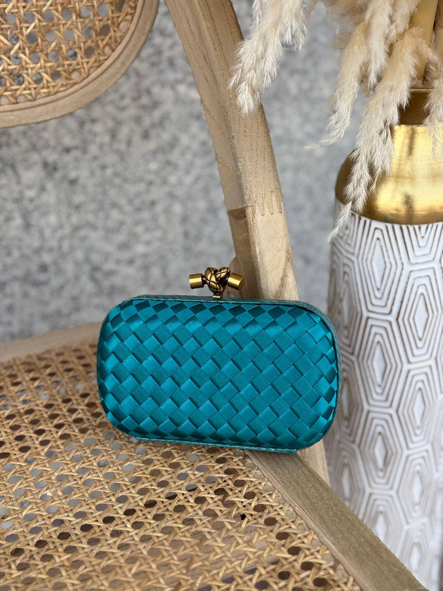 BOTTEGA VENETA

16cm
320 dhs🗽
Super Master Quality✨✨✨
With box🎁

Zain167
♥️♥️♥️