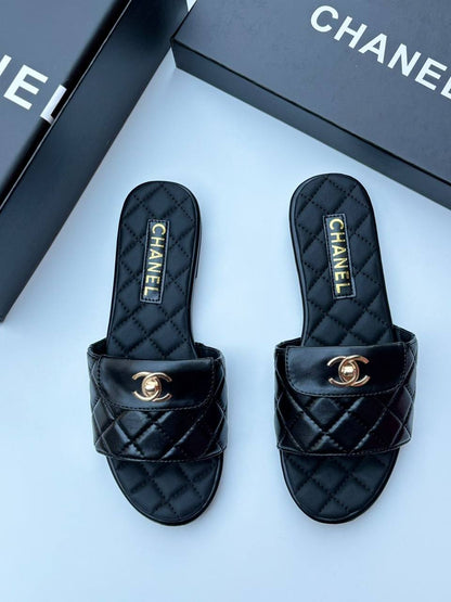 Chanel
95 dhs❤️
Size 36-42

Zain55
♥️♥️♥️