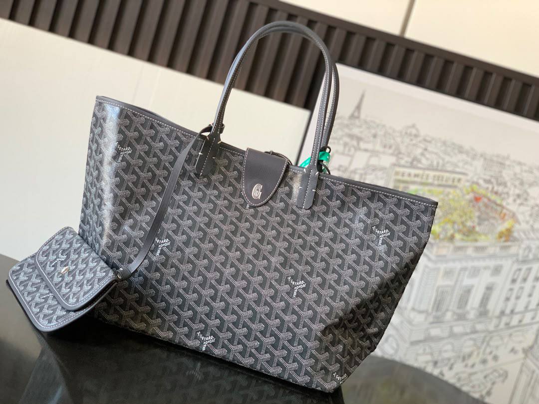 Goyard
Saint Louis 

bag Size 
34 cm

For Price 👇 WhatsApp✅
0568585901 
0507557372
0552275751 Owner Zain 👌

Zain274
♥️♥️♥️