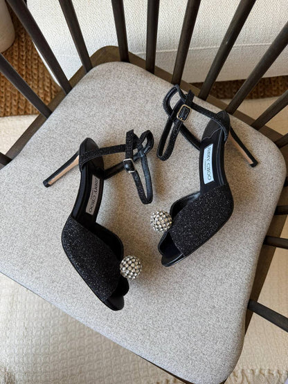 Jimmy Choo
𝑨𝑨𝑨 𝑸𝑼𝑨𝑳𝑰𝑻𝒀👌👌
𝑺𝑰𝒁𝑬 {35 𝒕𝒐 42}
550 dhs✅

Zain81
♥️♥️♥️