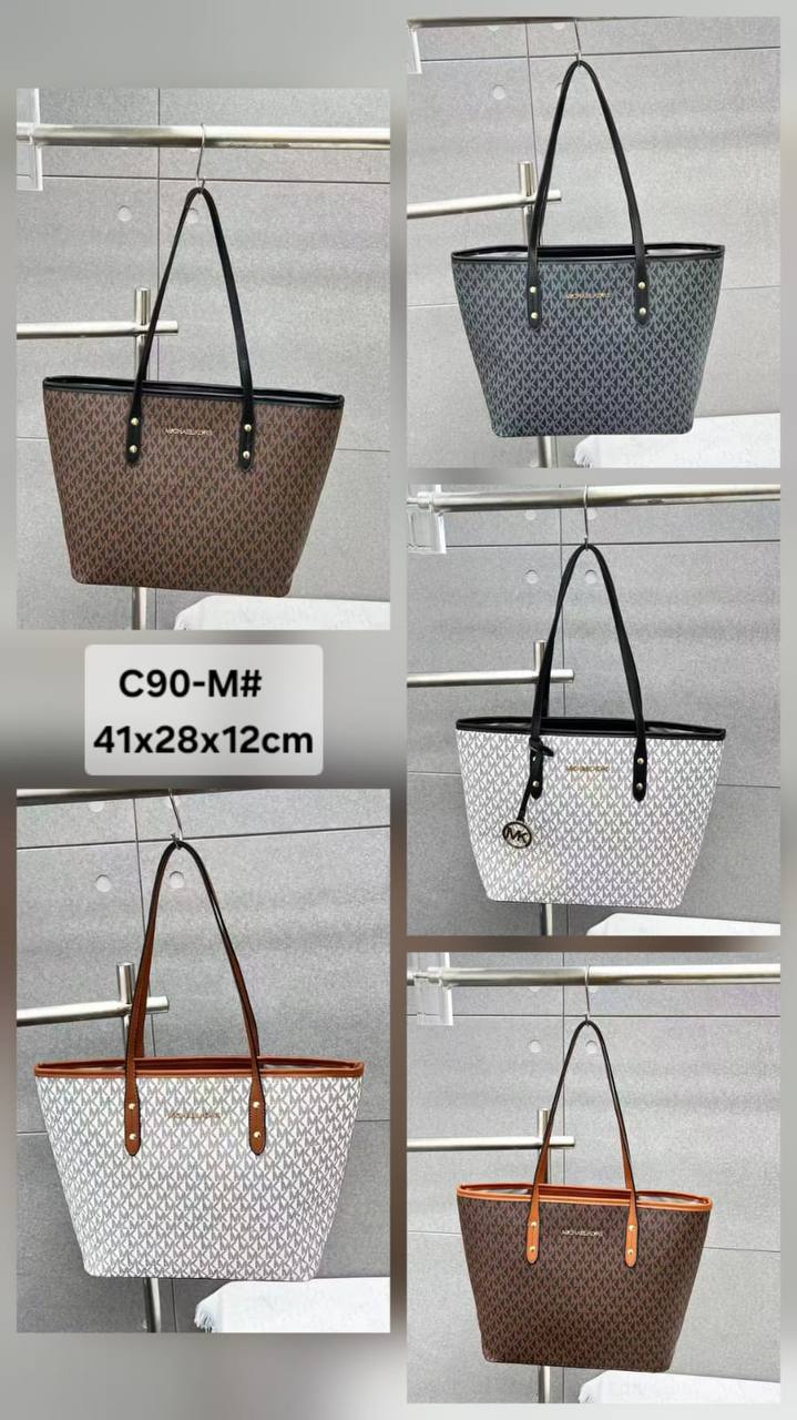 Any Bag
70 dhs✅

Zain232
♥️♥️♥️