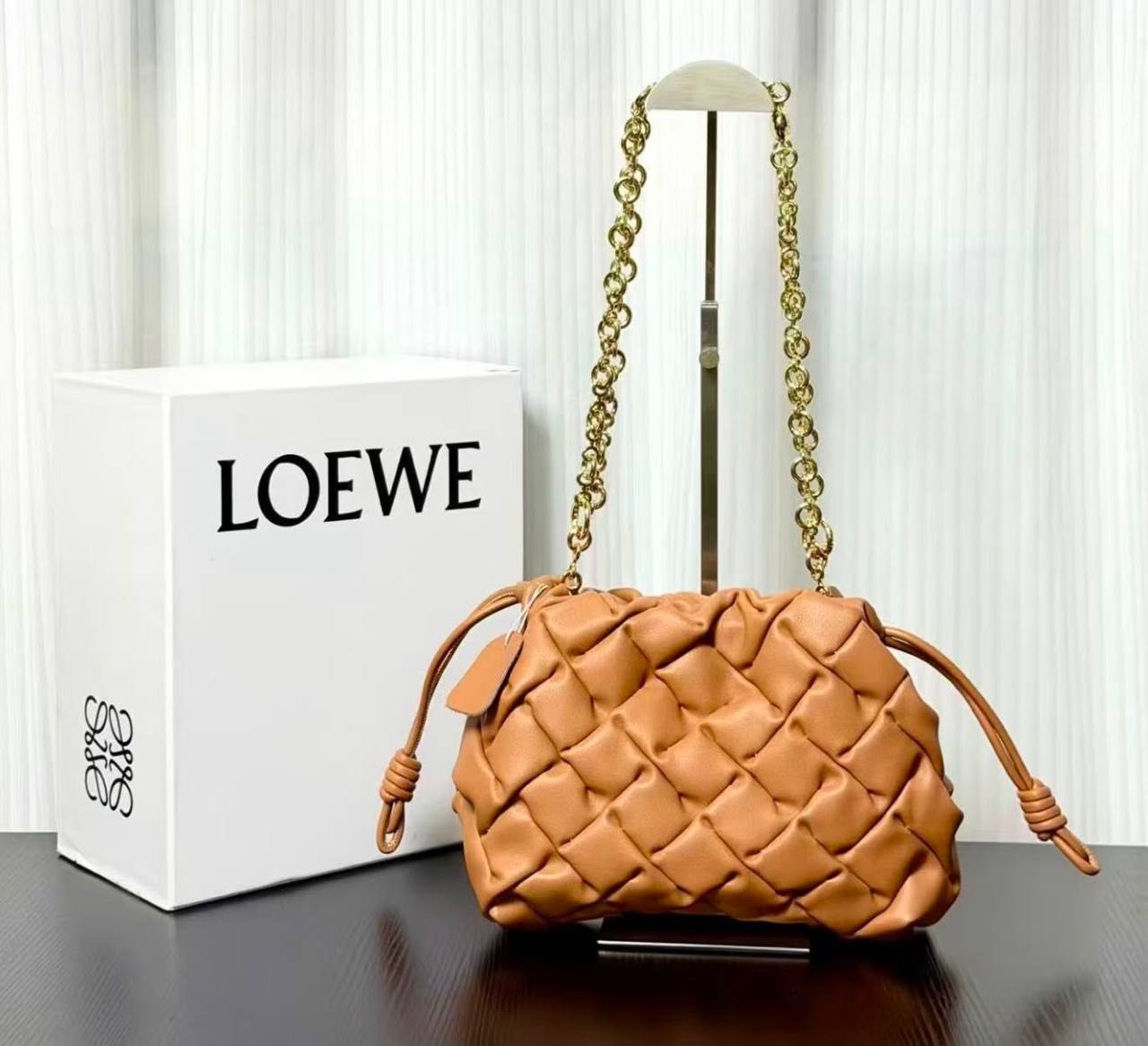 Loewe 
Master❣️❣️
320 dhs🇦🇪🇦🇪
#24cm🥰🥰

Zain228
♥️♥️♥️