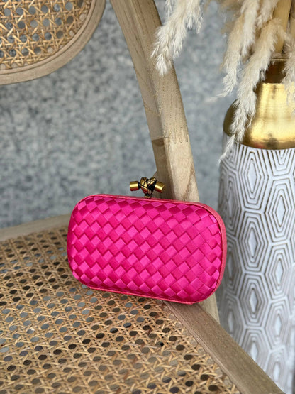 BOTTEGA VENETA

16cm
320 dhs🗽
Super Master Quality✨✨✨
With box🎁

Zain167
♥️♥️♥️