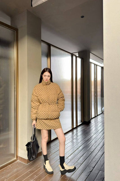 *New collections    
330 dhs🪙🌺
*good  quality  ♥️♥️
*Sizes:S M L xl* 
*AVAILABLE NOW*

Zain231
♥️♥️♥️