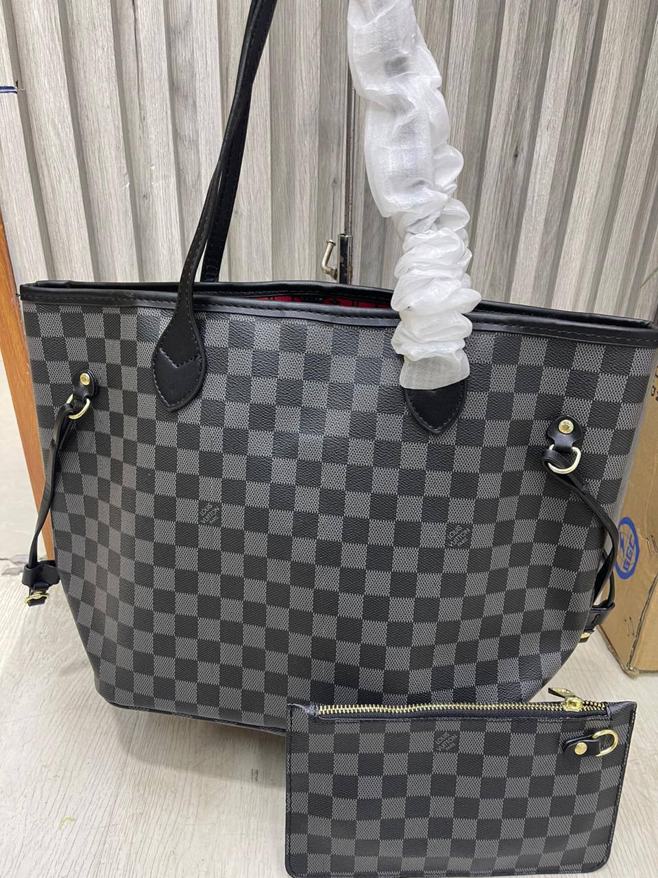 LV Neverfull 
Hig Quality  

100 dhs🪙💚

With Box
🎁🎁🎁

Zain50
♥️♥️♥️