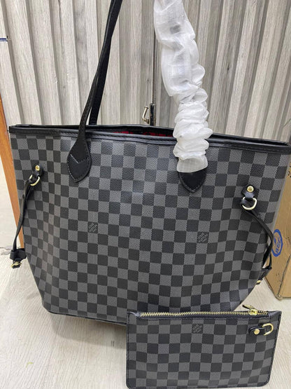 LV Neverfull 
Hig Quality  

100 dhs🪙💚

With Box
🎁🎁🎁

Zain50
♥️♥️♥️