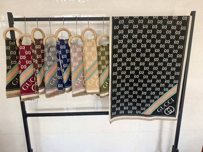 Scarfs

110 dhs🇦🇪🇦🇪
High quality 

Zain04
♥️♥️♥️