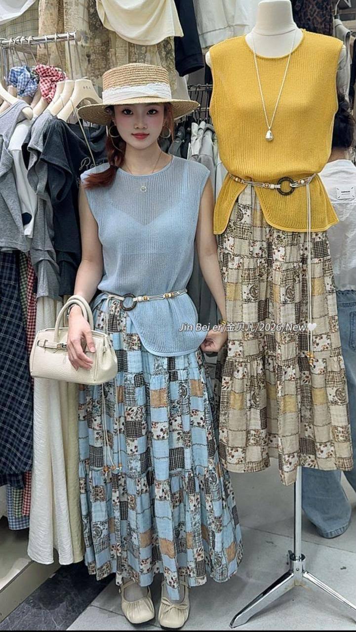 Summer beautiful dress set
Size M  XL
130 dhs✅

Zain17
♥️♥️♥️