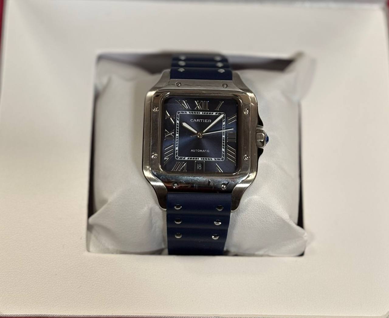 CARTIER
male money
300 dhs🪙🌨️
___WITH BOX_____❒
🎁🎁🎁

Zain108
♥️♥️♥️