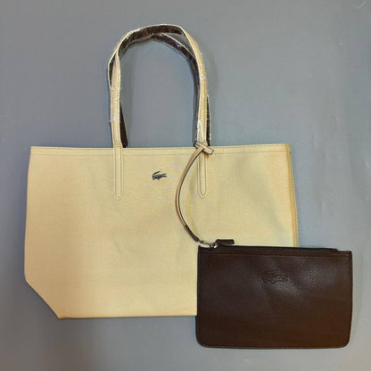LACOSTE  DOUBLE FACE 
GOOD QUALITY
 NEW CAME  
65 dhs🪙

Zain39
♥️♥️♥️