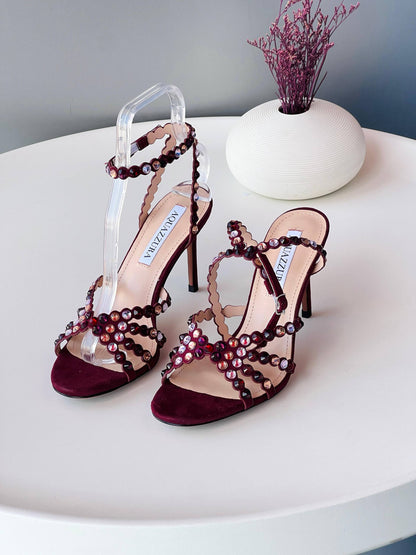 Aquzzura 
36_41
Super high quality* 
500 dhs❣️

Zain176
♥️♥️♥️