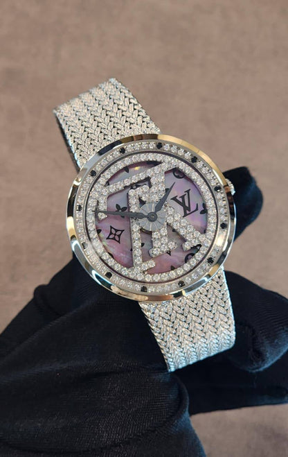 Lv watch for ladies good quality 
180 dhs✅

Zain59
♥️♥️♥️