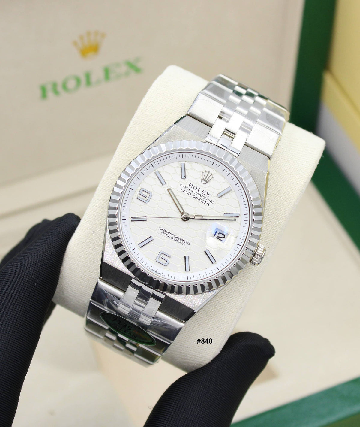 ROLEX LAND DWELLER MEN AUTOMATIC 41MM


260 dhs🇦🇪🇦🇪

Zain58
♥️♥️♥️