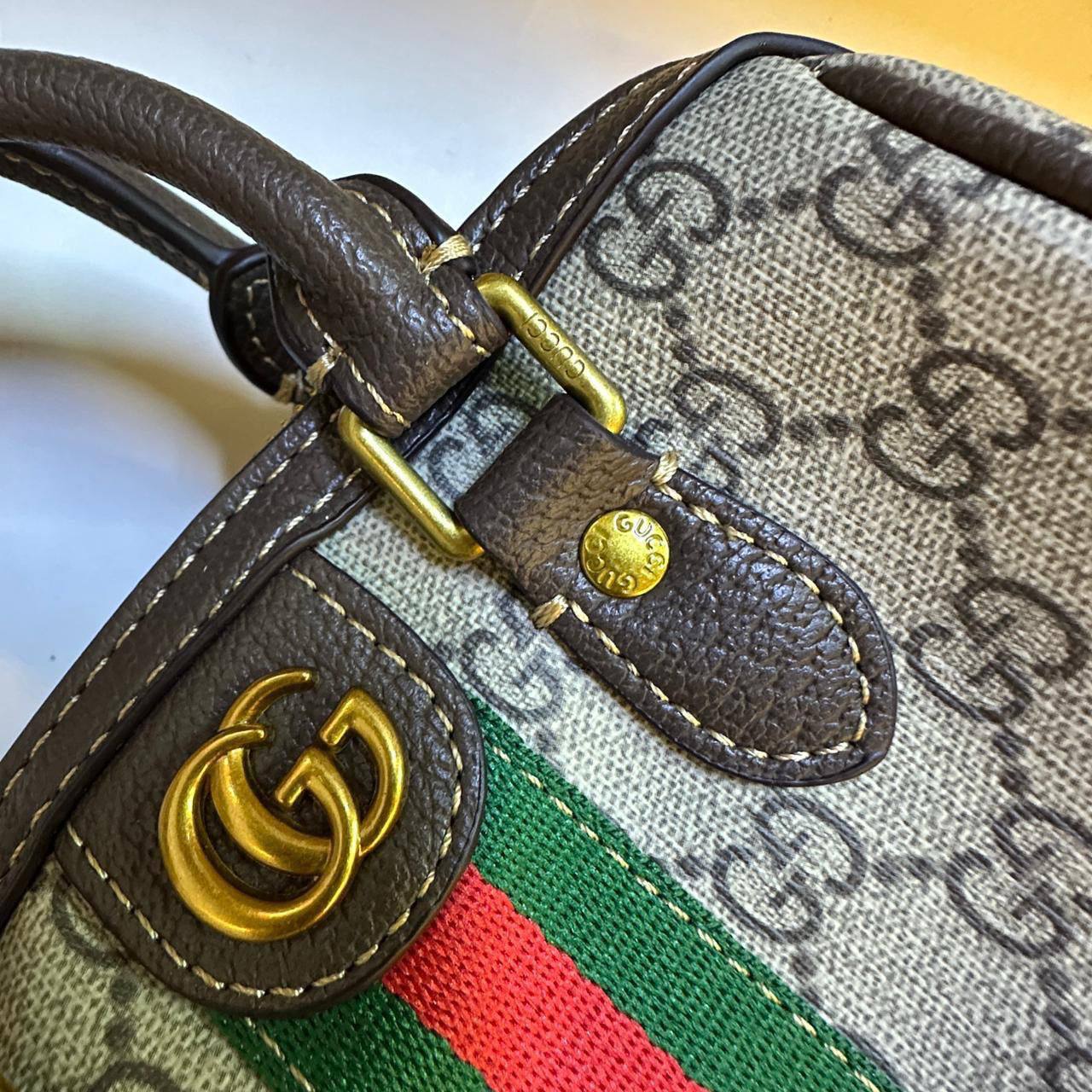 Gucci
19*12*10 

with box 
🎁🎁🎁

95 dhs👑

Zain17
♥️♥️♥️
