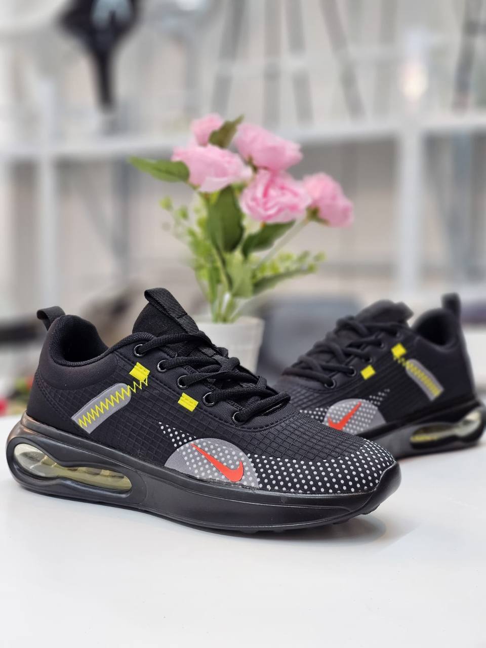 Nike
Size 39-46   
90 dhs🇦🇪

Zain163
♥️♥️♥️
