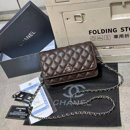 Chanel
withbox 
95 dhs🇦🇪🇦🇪

Zain143
♥️♥️♥️