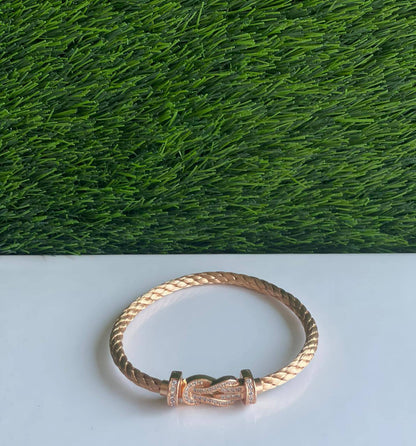 *Fred* 
*New Bracelets*
*Super master*
230 dhs🪙🖤

Zain179
♥️♥️♥️
