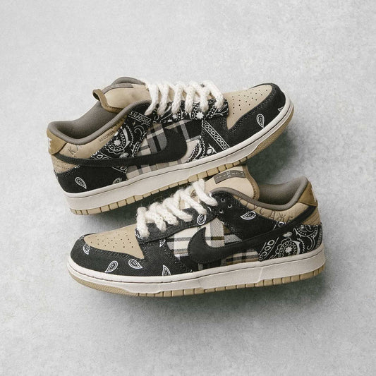 Nike x Travis Scott SB Dunk Low
36-45 AVAILABLE😍
240 dhs✅

Zain242
♥️♥️♥️