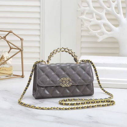 Chanel
✨✨NEW ✨✨

95 dhs🪙🌨️

with box
🎁🎁🎁

Zain38
♥️♥️♥️