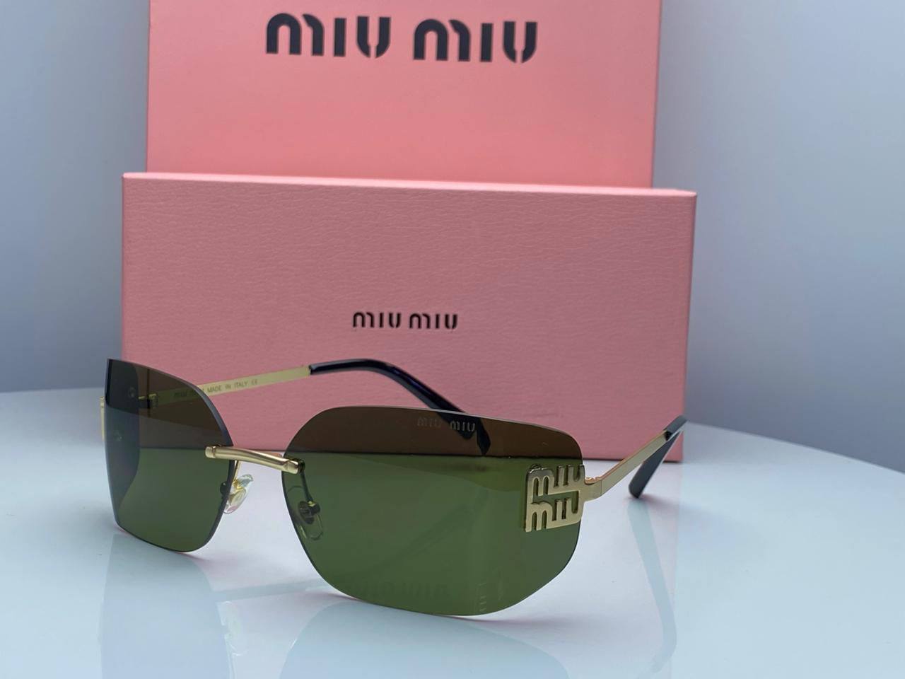 Sunglasses
65 dhs✅

Zain182
♥️♥️♥️