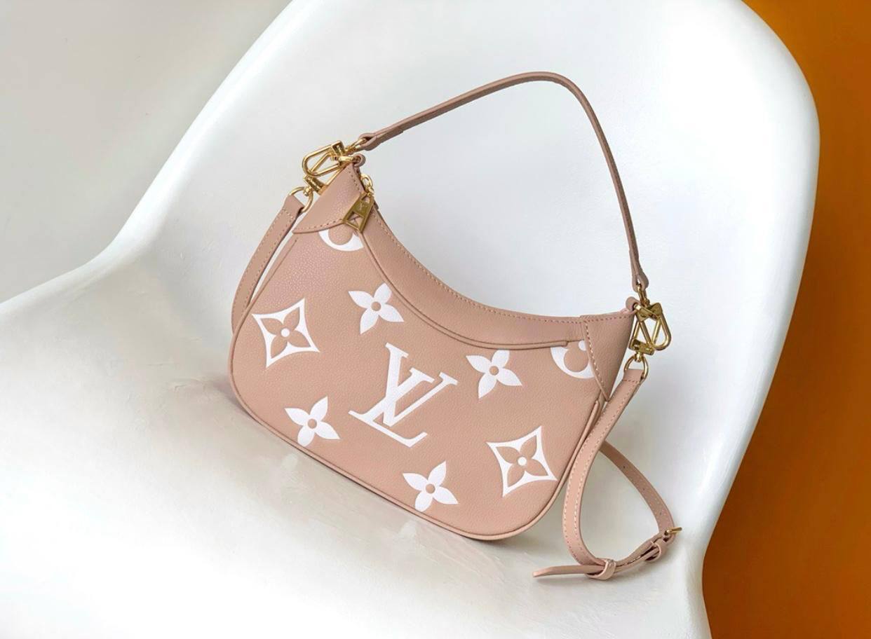 LOUIS VUITTON ✨💕✨
New collection ✨✨✨
SuperMaster Quality 🔥🔥
Available Now ❤️❤️❤️
For Price 👇 WTSP Text Zain 0568585901

Zain252
♥️♥️♥️