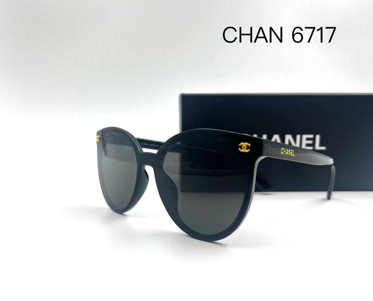 Chanel New💥*
Sunglasses 🕶️ 
good quality 💯
With master box 🗃️ 
50 dhs💛

Zain273
♥️♥️♥️