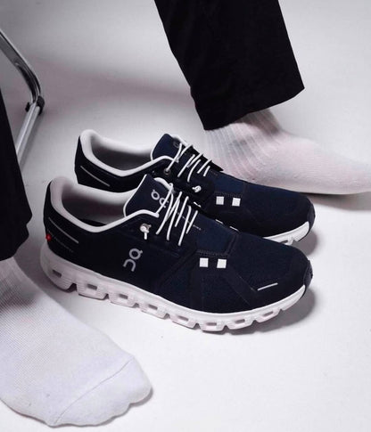 On Running Cloud 6
Midnight White ，
Size 36-45 ，
230 dhs💛

Zain18
♥️♥️♥️