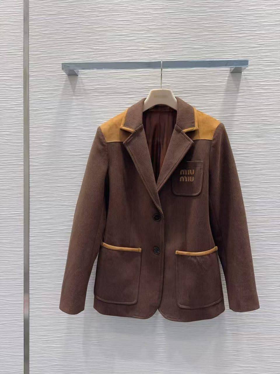 *New collections*                                                
MIU MIU
*Super Master quality*
*Sizes: S M L* 
450 dhs🇦🇪🇦🇪

Zain308
♥️♥️♥️