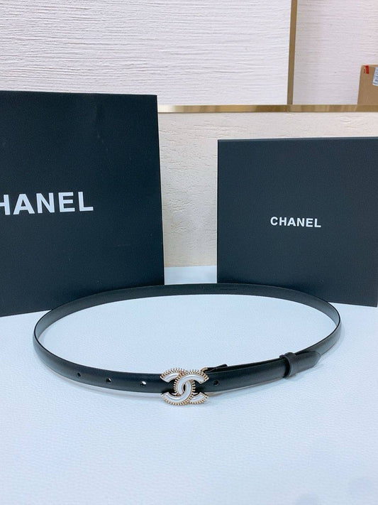 Chanel
💞*master quality*💞
280 dhs✅

Zain164
♥️♥️♥️