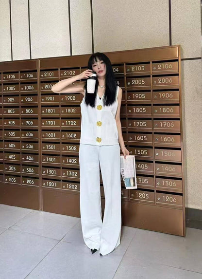 Now offer 
One set 
90 dhs🪙

Zain138
♥️♥️♥️