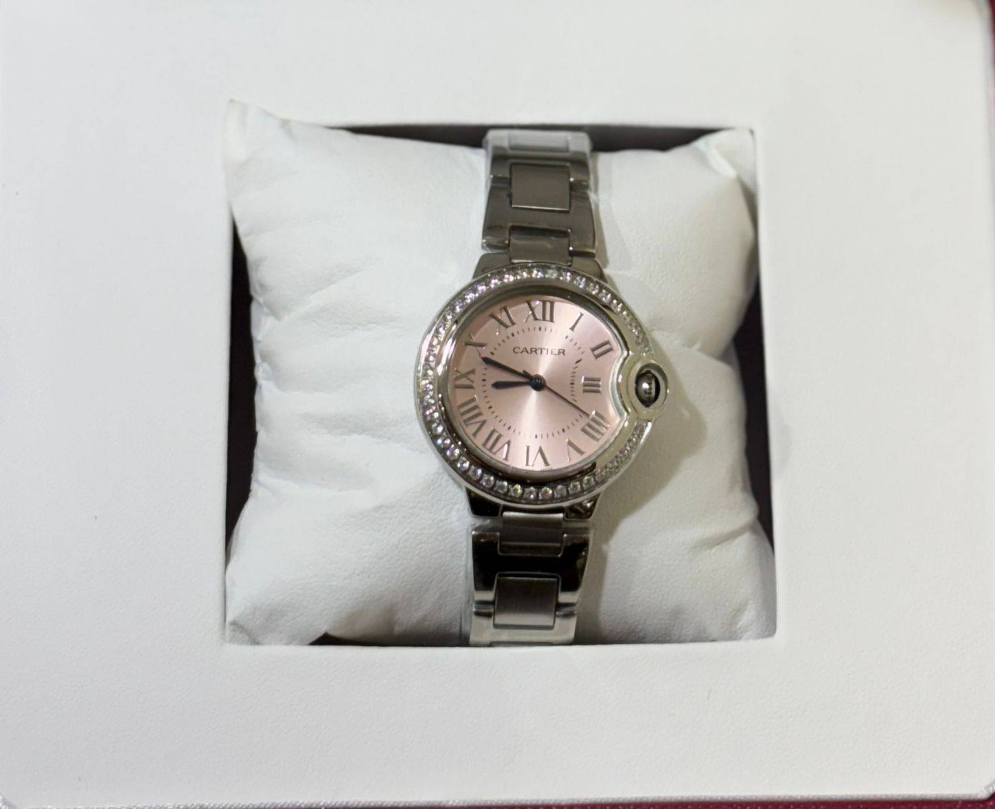 CARTIER
For Women
290 dhs❣️
___WITH BOX_____❒🎁🎁🎁

Zain108
♥️♥️♥️