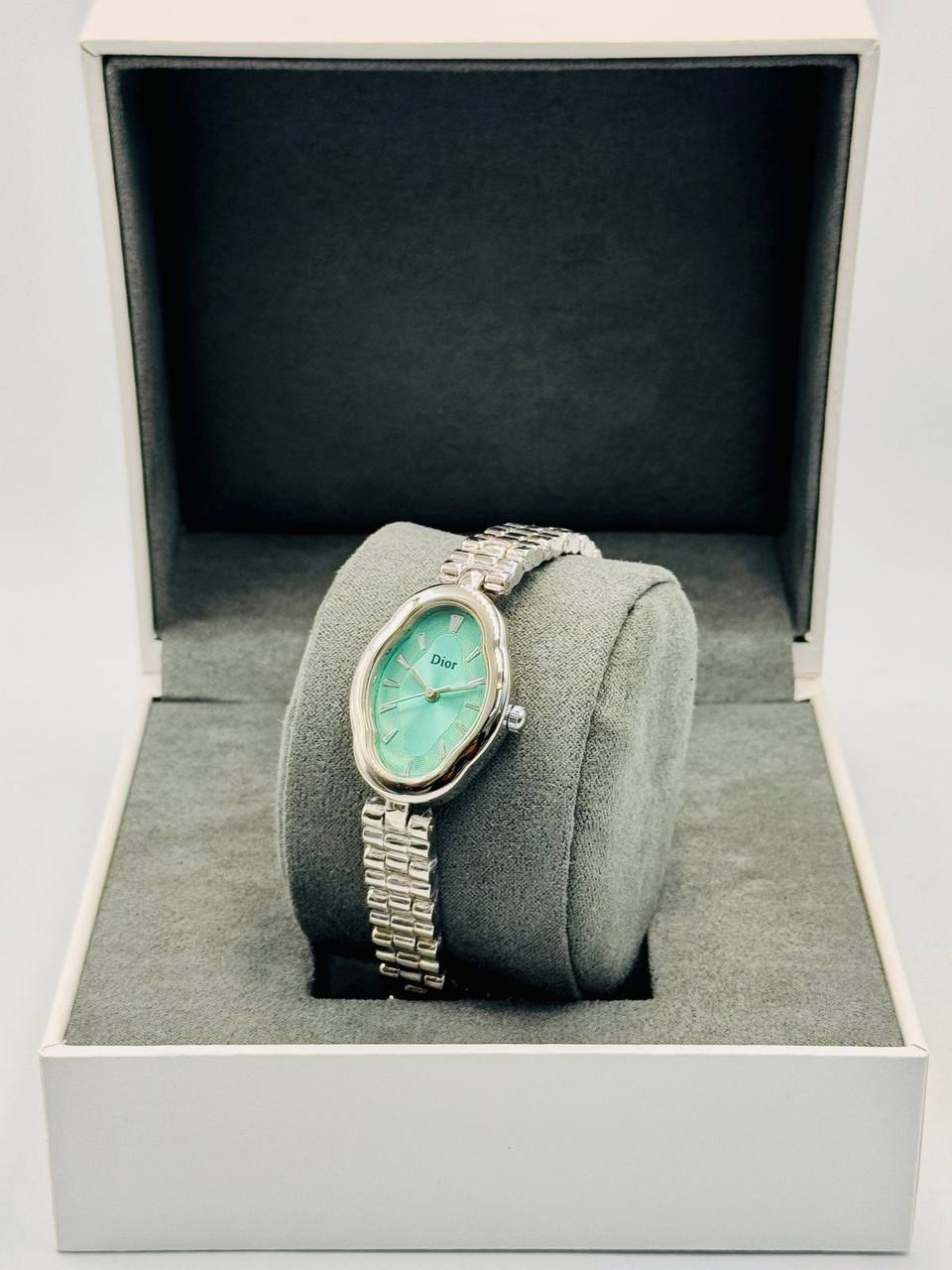 Dior ladies 
offer price 
40 dhs✅

Zain08
♥️♥️♥️