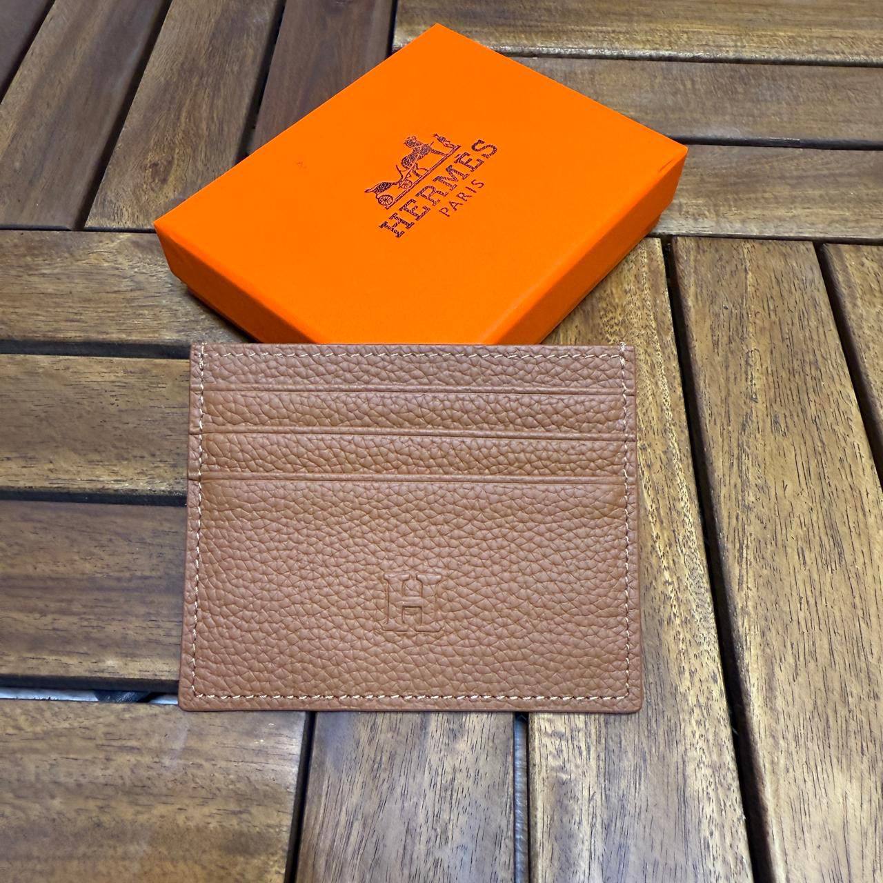 *NEW COLLECTION*
Cardholder

*MASTER QUALITY*

120 dhs🪙💚

Zain202
♥️♥️♥️