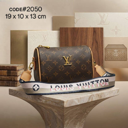 DIOR GUCCI COACH
LV
ᴅᴜғғʟᴇ ᴄʀᴏss ʙᴏᴅʏ ʙᴀɢ
ᴡɪᴛʜ ʟᴏɴɢ ᴛʀɪᴍ sᴛʀᴀᴘ
ɢᴏʟᴅ ʜᴀʀᴅᴡᴀʀᴇ
sɪᴢᴇ : 19 cm

70 dhs🇦🇪🇦🇪

Zain31
♥️♥️♥️