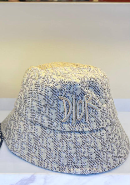 BUCKET HAT 

FREE SIZE 
70 dhs🇦🇪🇦🇪🇦🇪

Zain88
♥️♥️♥️